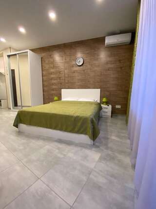 Апартаменты Soul City Apart Hotel Днепр Большой двухместный номер с 1 кроватью-12
